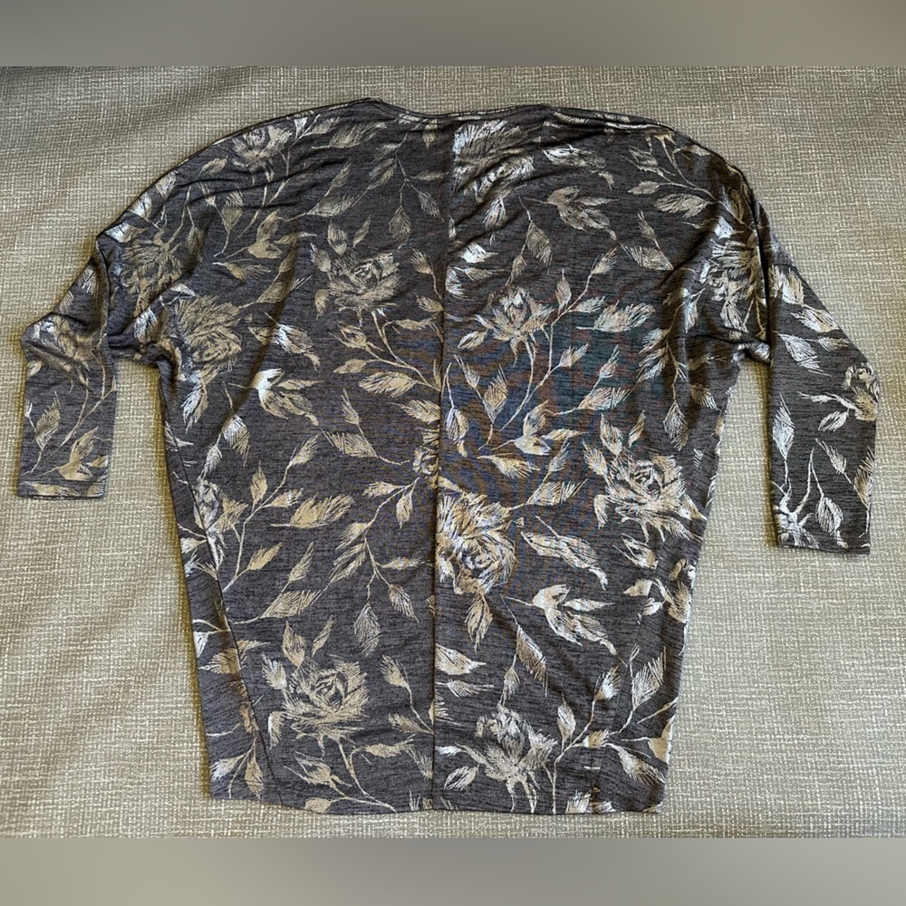 WHBM Long Sleeve Jetsetter Dolman Sleeve Tunic Silver Gray size XS - Picture 2 of 14